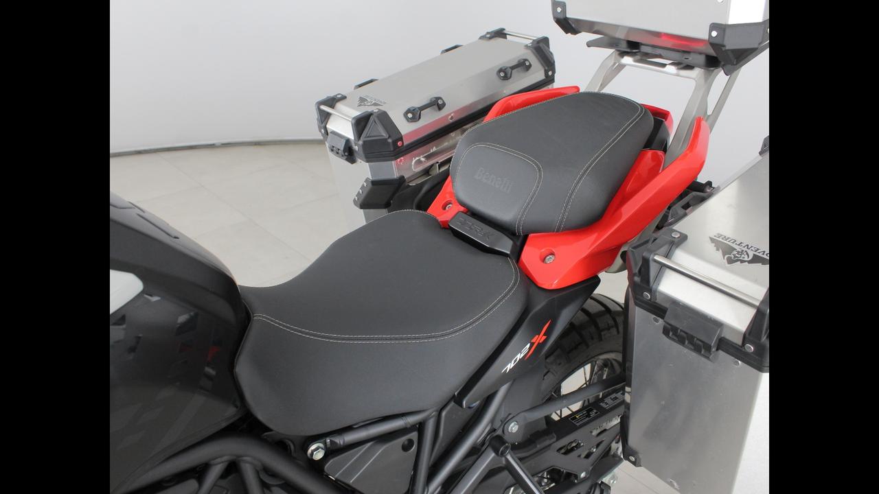 BENTLEY TRK - Trk 702 X abs E5