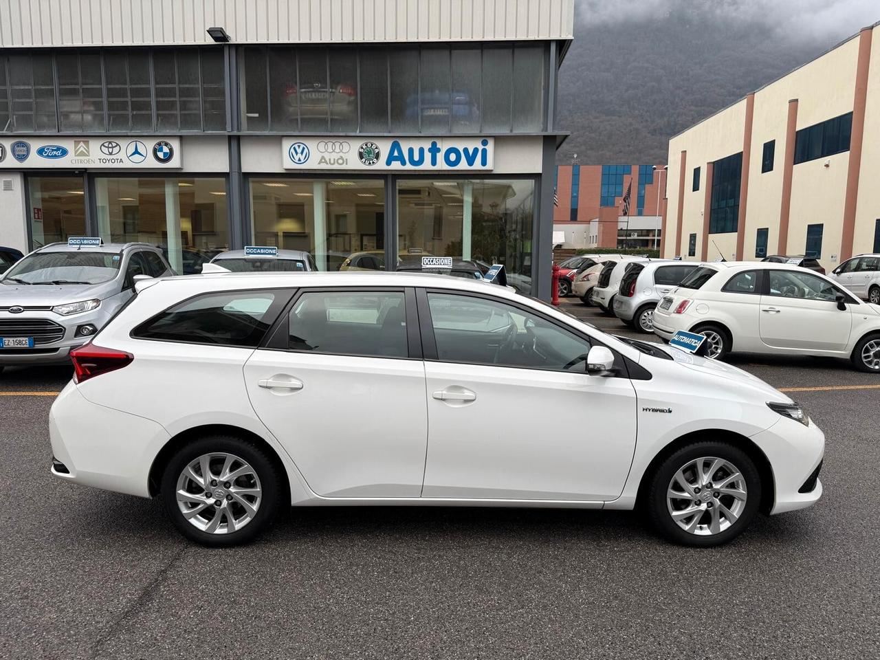 Toyota Auris Touring Sports 1.8 Hybrid Cool Automatica ***OK NEOPATENTATI***