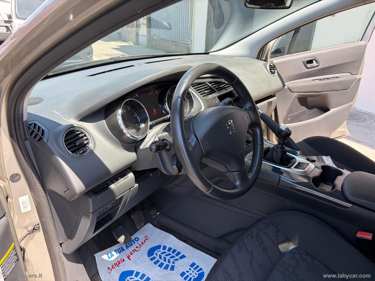 PEUGEOT 3008 1.6 HDi 112 CV Active