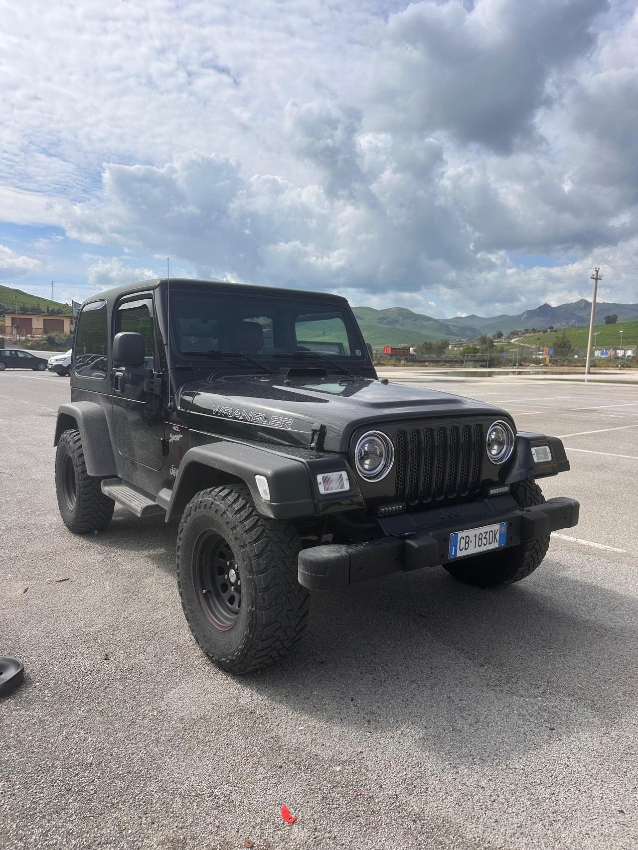 Jeep Wrangler 4.0 cat Sport