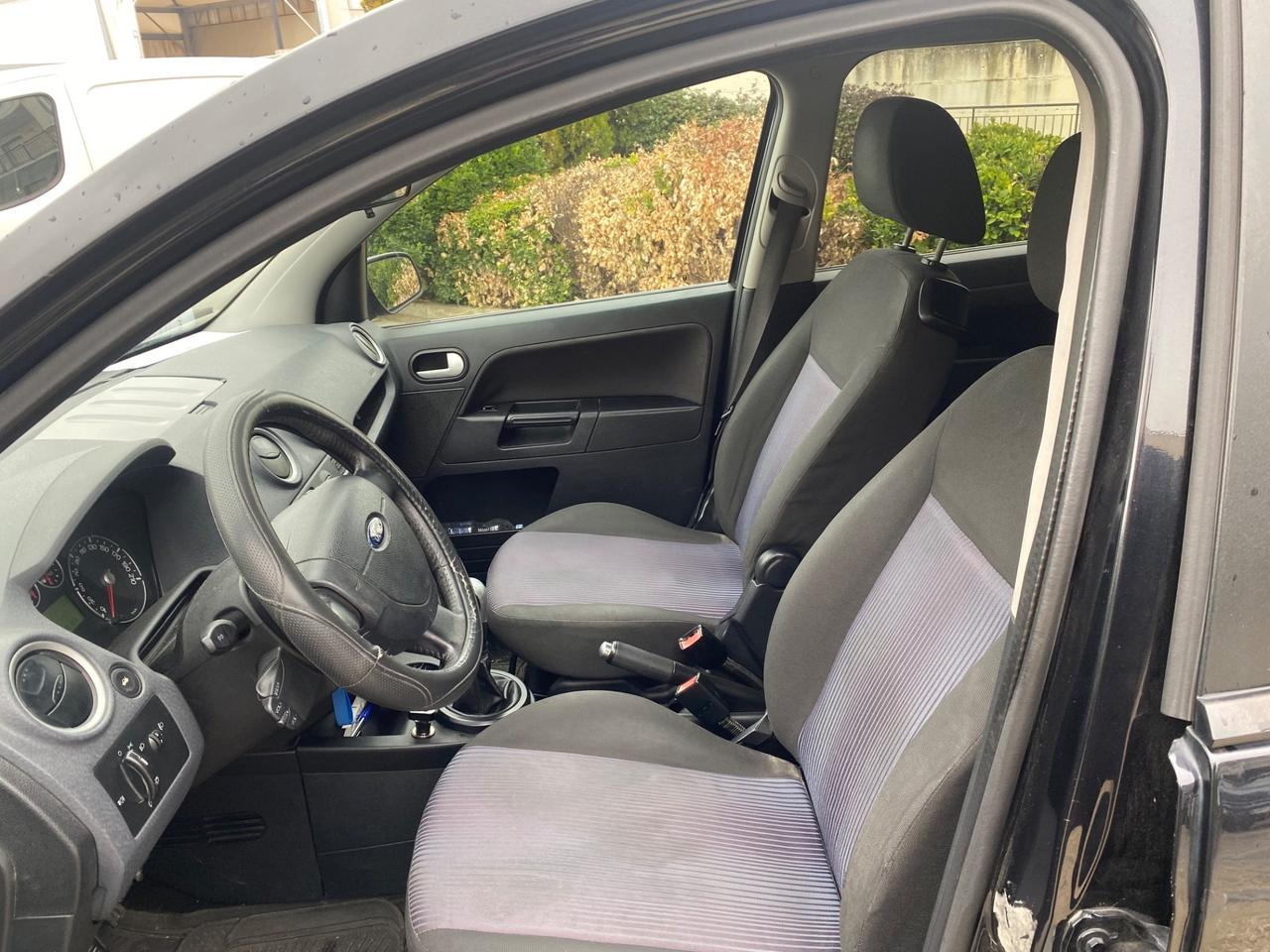 Ford Fusion 1.4 TDCi 5p. Collection