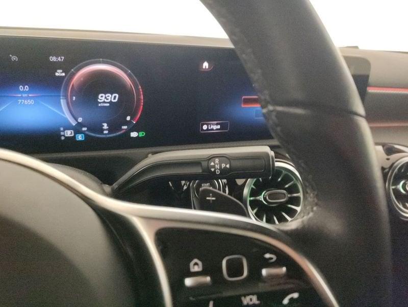 Mercedes-Benz Classe A A 180 d Sport Night edition auto