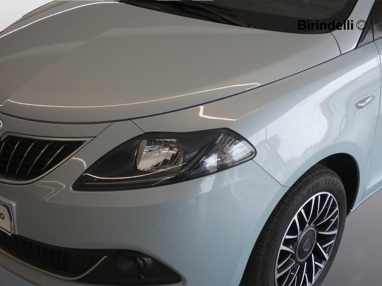 LANCIA Ypsilon 3ª serie - Ypsilon 1.0 FireFly 5 porte S&S Hybrid Platino