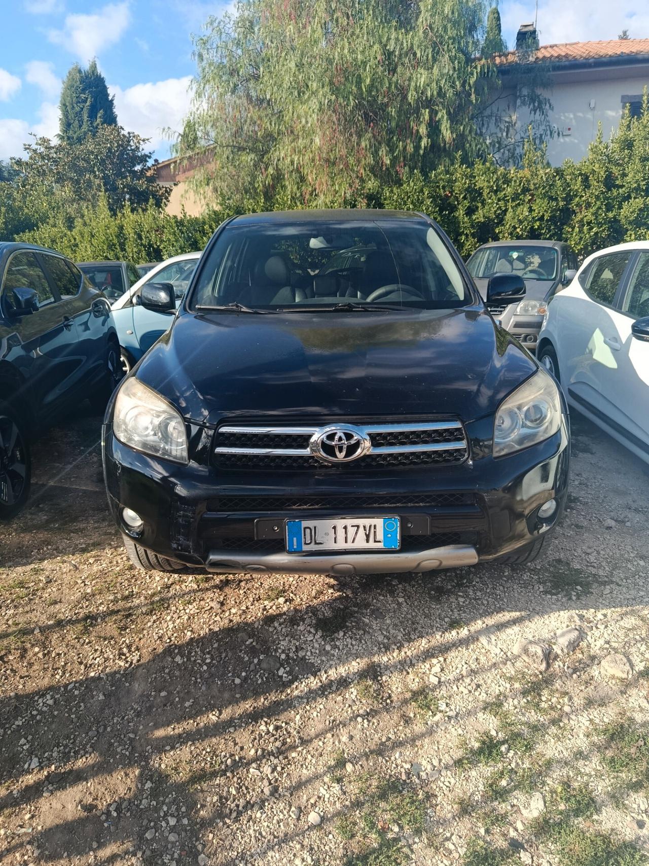 Toyota RAV 4 RAV4 2.2 D-4D 177 CV Luxury