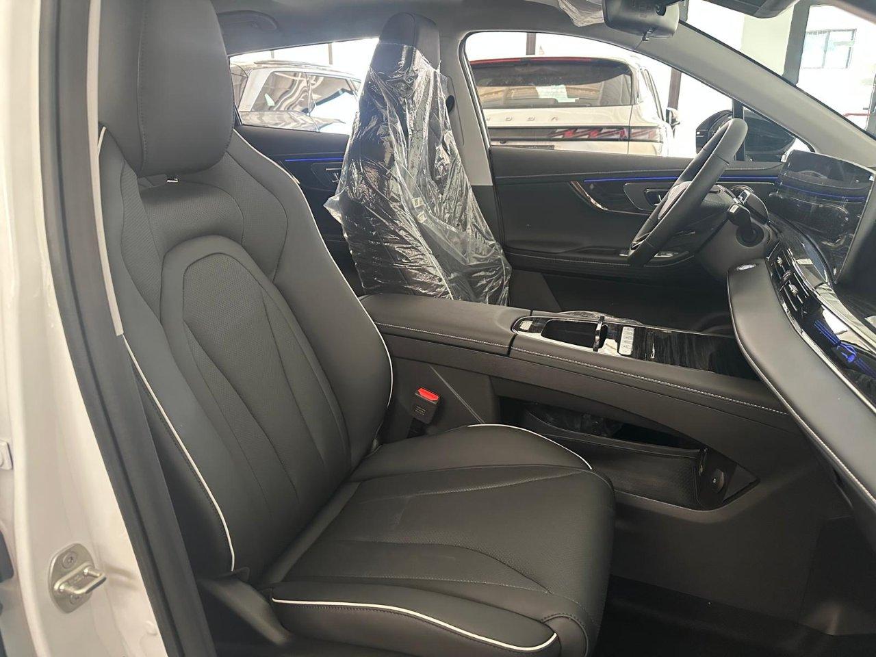Omoda 5 Omoda 5 SHS-H 1.5 tgdi hev Premium auto NUOVA DA ORDINARE