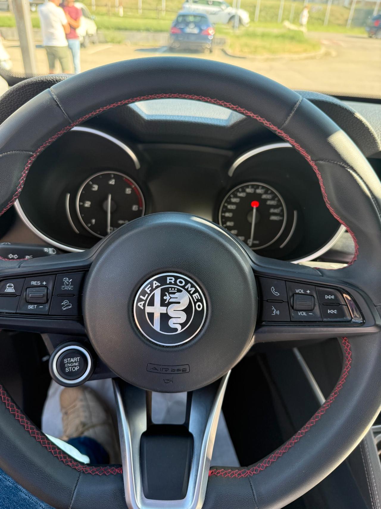 Alfa Romeo Stelvio 2.2 Turbodiesel 190 CV AT8 Q4 Business