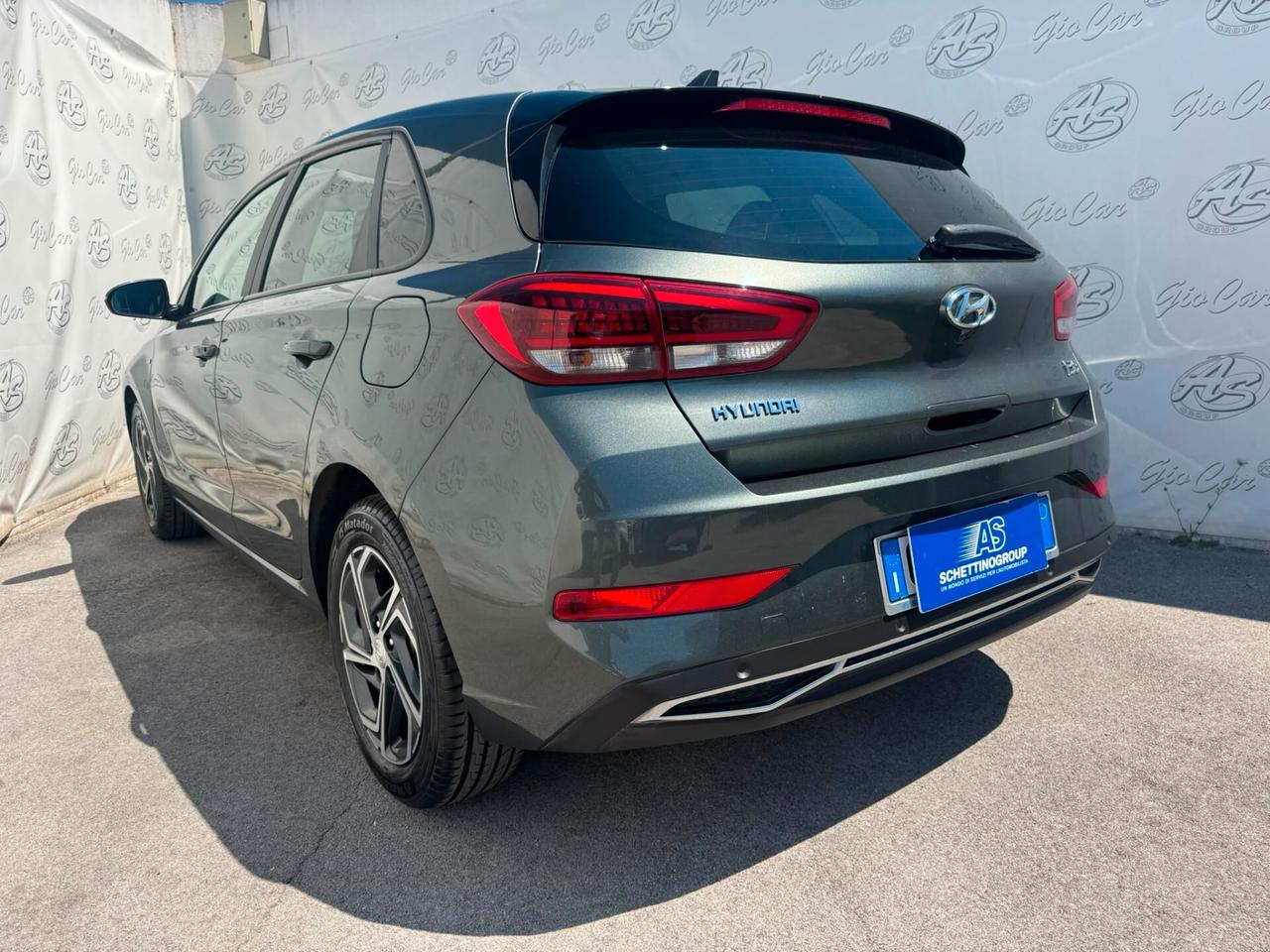 Hyundai i30 1.0 T-GDI iMT 48V 5 porte Prime Camera