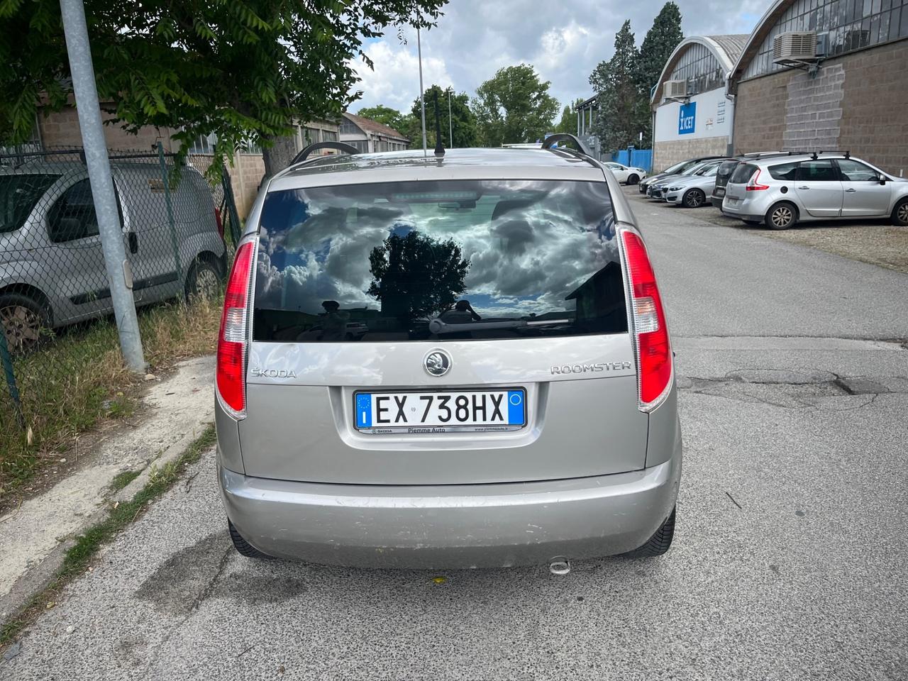 Skoda Roomster 1.2 TDI CR 75CV Active 2014 144.000 KM