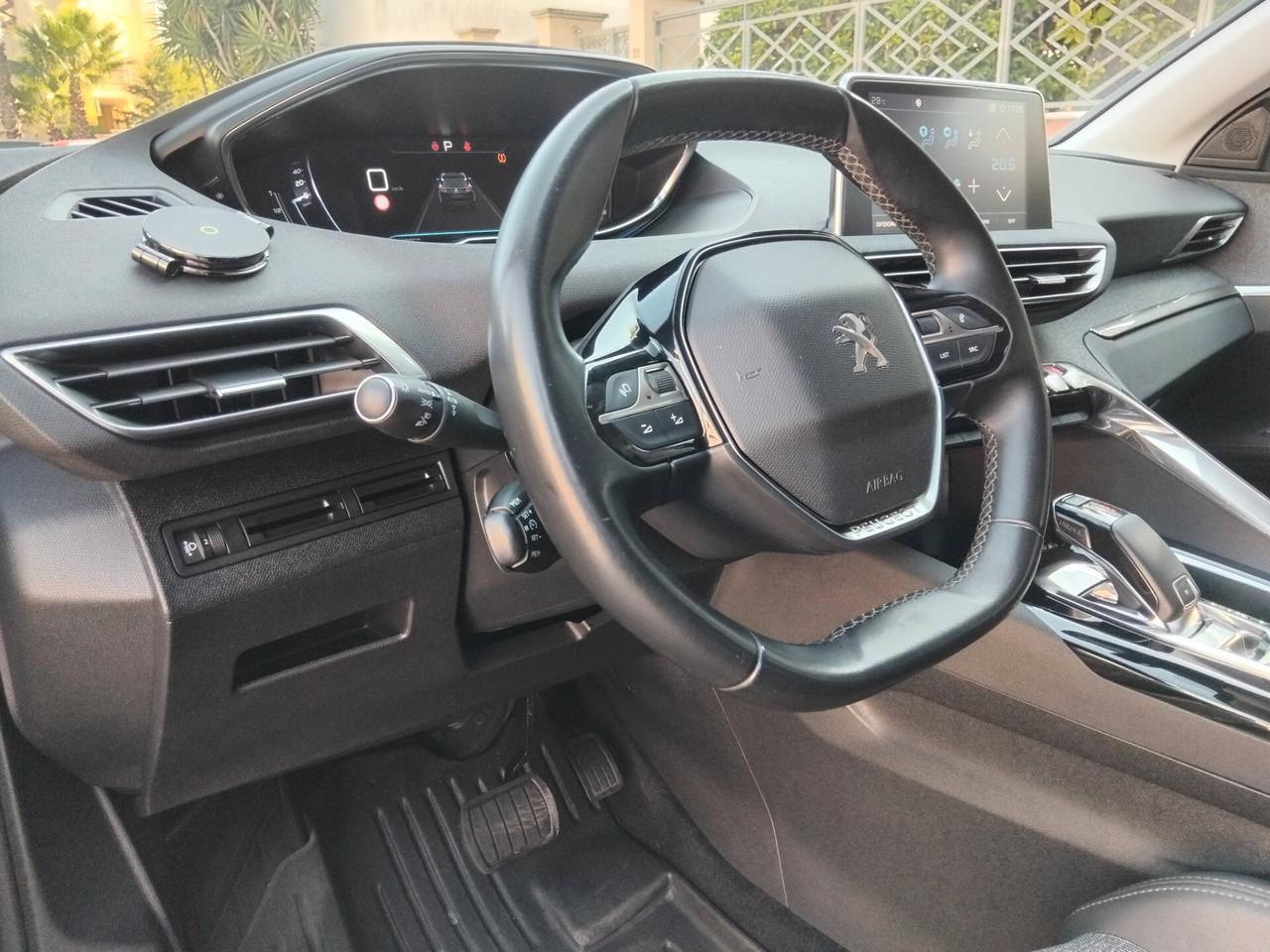 Peugeot 3008 BlueHDi 130 EAT8 Allure Pack my 21