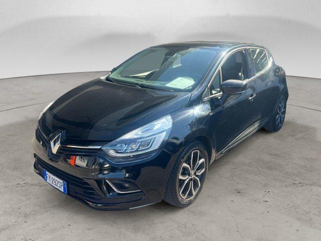 RENAULT Clio TCe 90 5 porte Moschino Zen