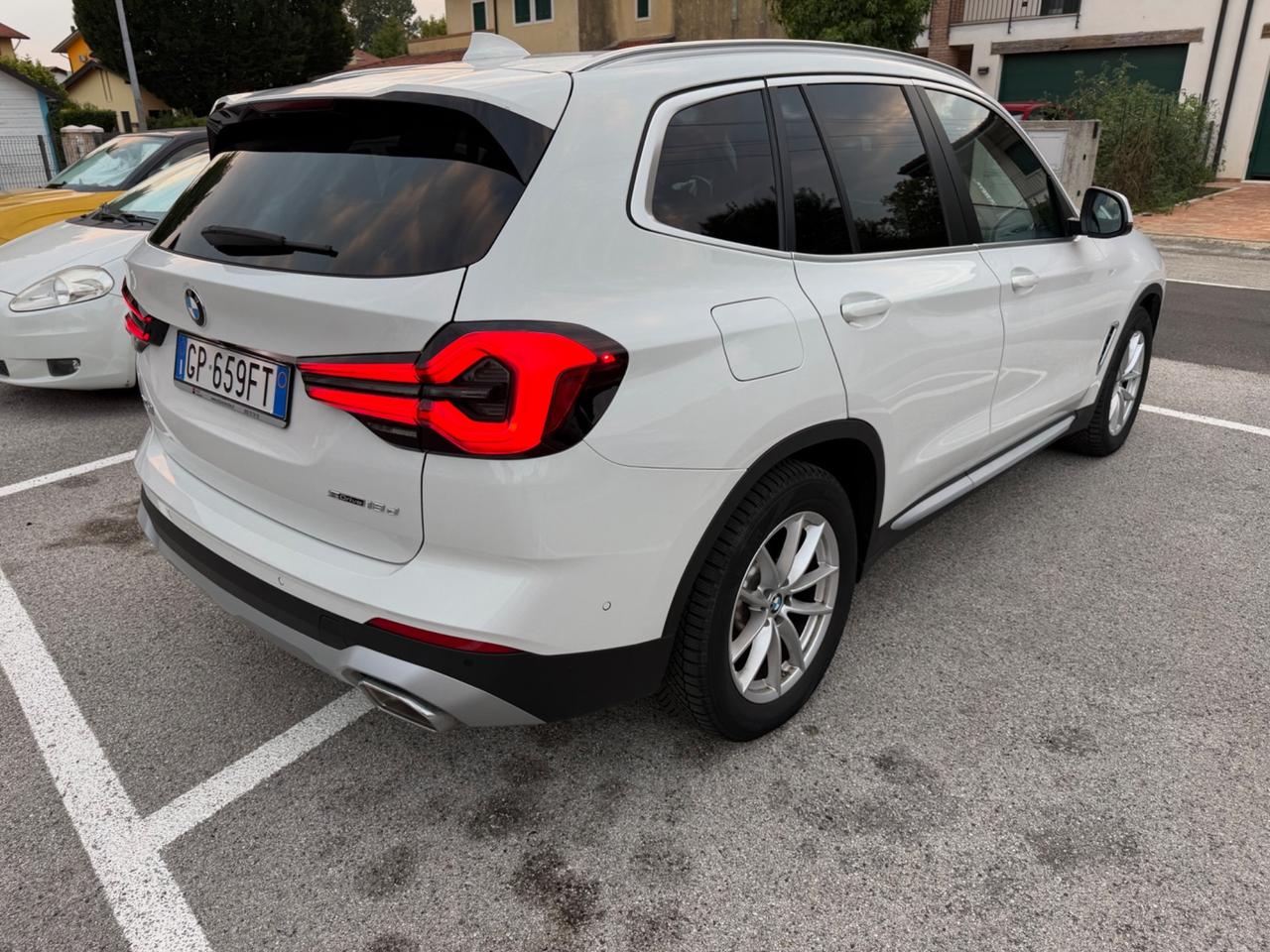 Bmw X3 sDrive18d 48V