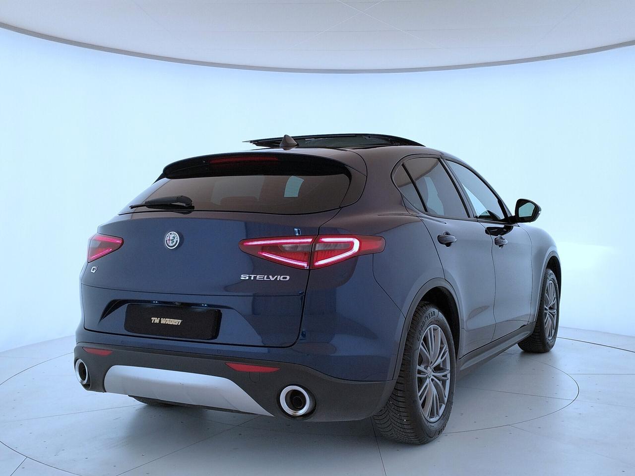 ALFA ROMEO STELVIO 2.2 t Executive Q4 190cv auto my19 - TETTO PANORAMICO - IVA ESPOSTA