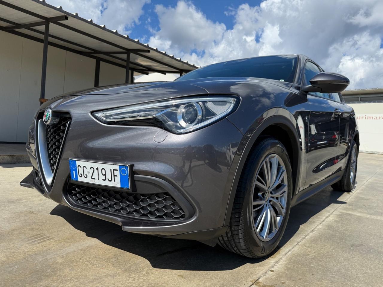 Alfa Romeo Stelvio 2.2 Turbodiesel 160 CV AT8