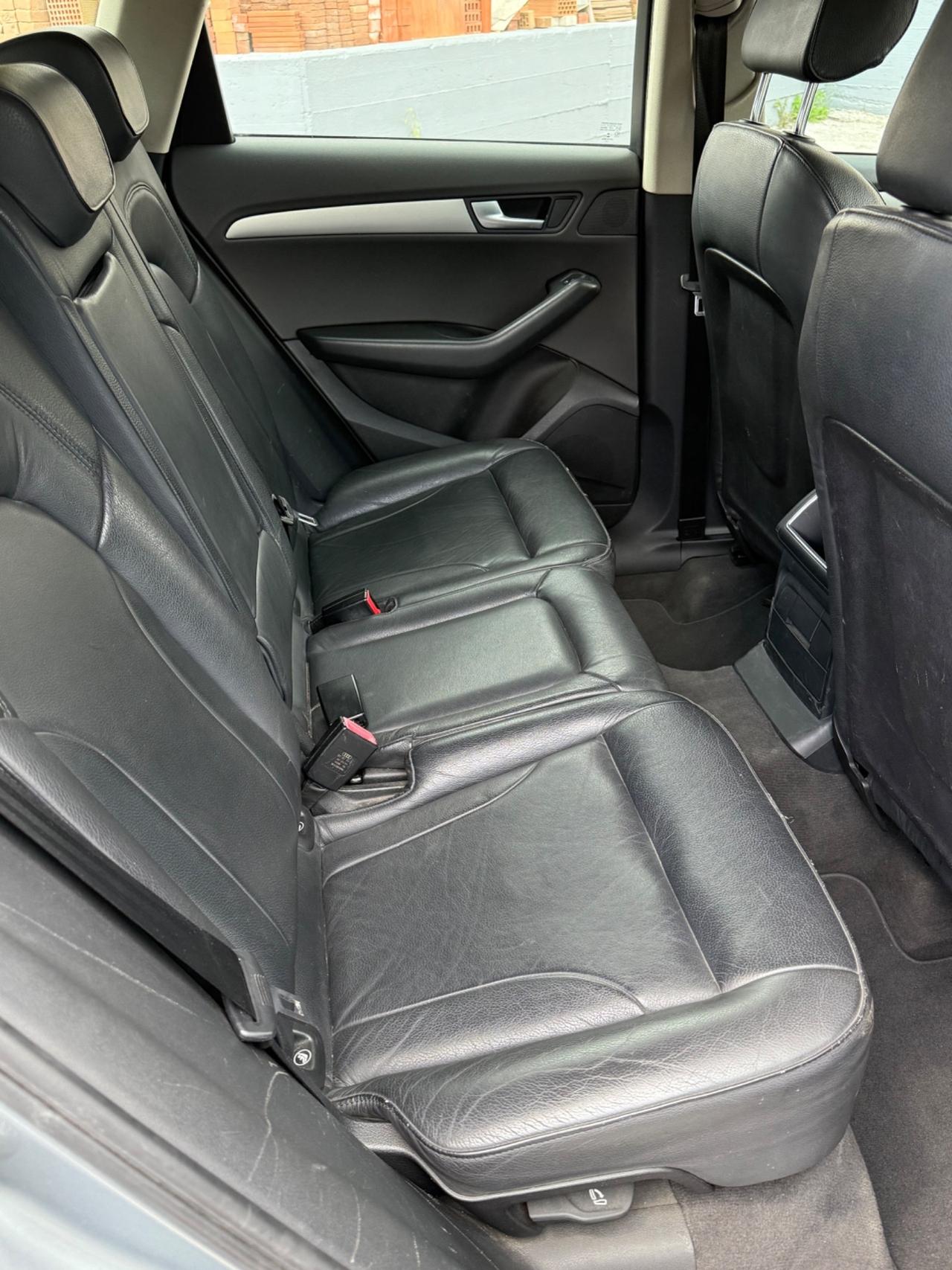 Audi Q5 2.0 TDI 170 CV quattro