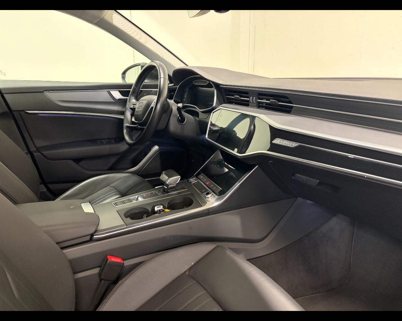 AUDI A6 AVANT 40 TDI QUATTRO S-TRONIC BUSINESS DESIGN