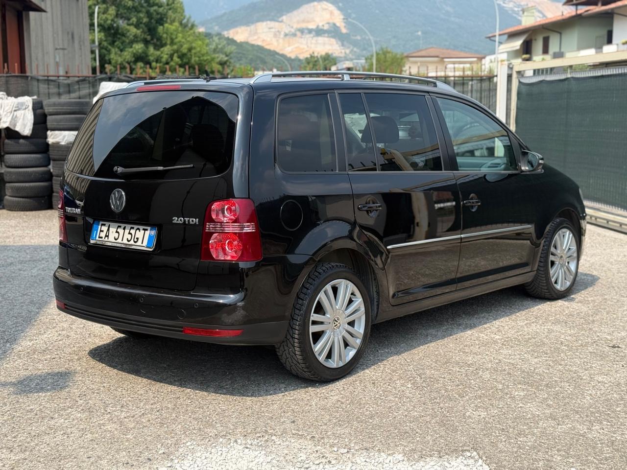 Volkswagen Touran 2.0 TDI DPF Highline