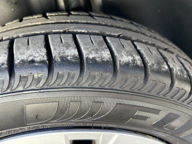 VOLKSWAGEN up! 1.0 5p. eco move up! BlueMotion Technology