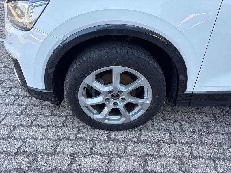 Audi Q2 35 1.5 tfsi Business s-tronic MOTORE GUASTO
