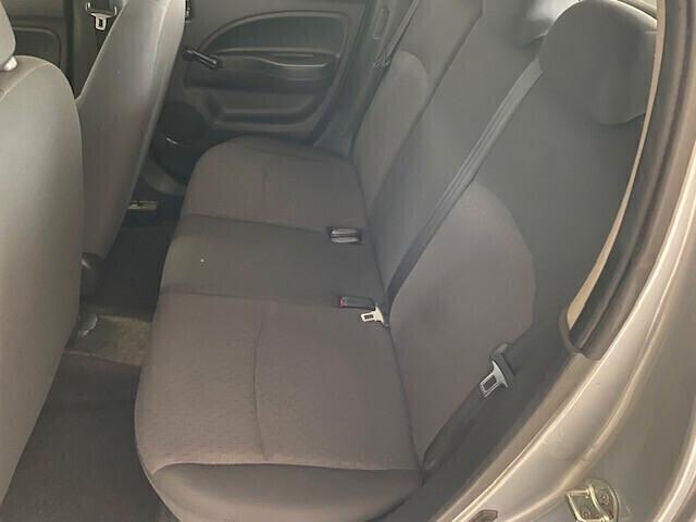 Mitsubishi Space Star 1.0 Invite