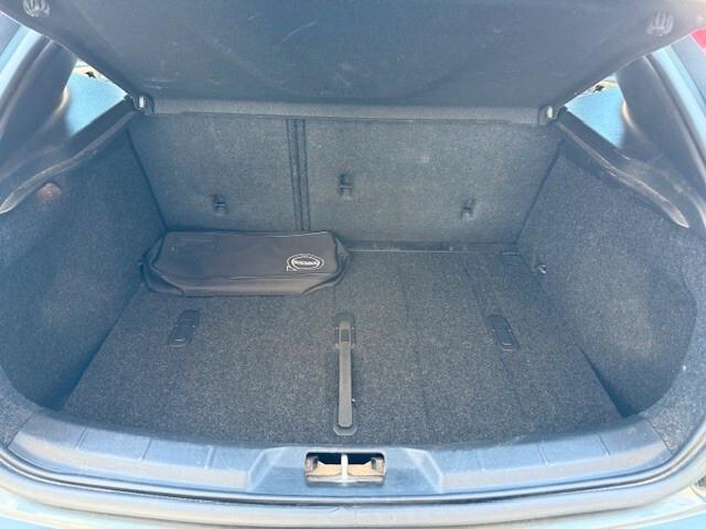 Volvo V40 D2 Business Plus 2019