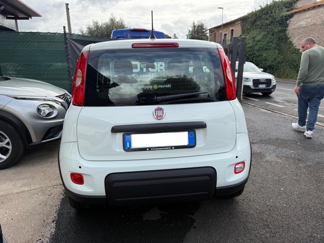 Fiat Panda 1.0 HYBRID 0 KM