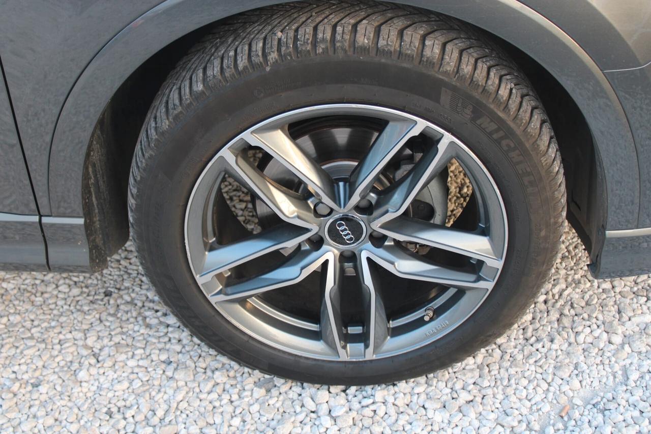 Audi Q3 35 Tua A SOLI 305€