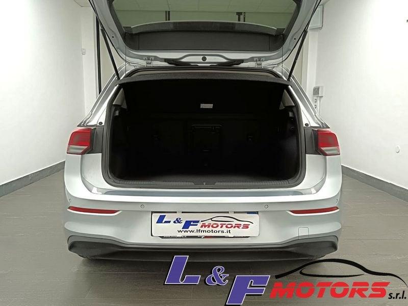 Volkswagen Golf 8 2.0 TDI R-Line DSG