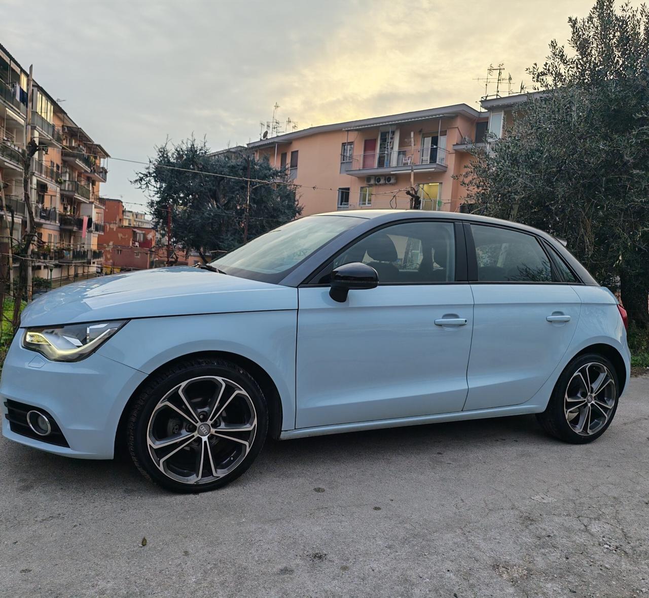 AUDI A1 SPORTBACK AUTOMATICA 1.6