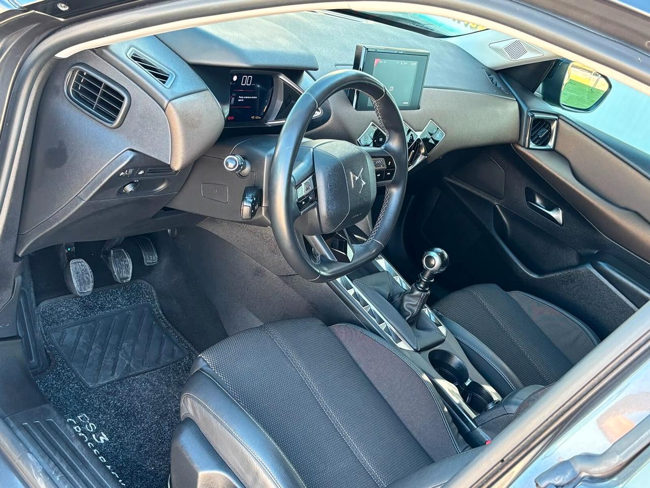 Ds DS3 3 Crossback BlueHDi 100 Performance Line
