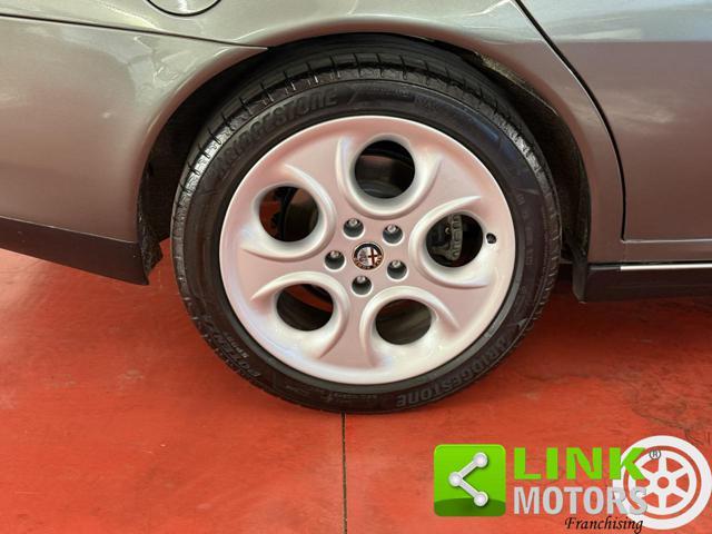 ALFA ROMEO 166 3.0 V6 24V AUT. SPORTRONIC SUPER DISTINCTIVE