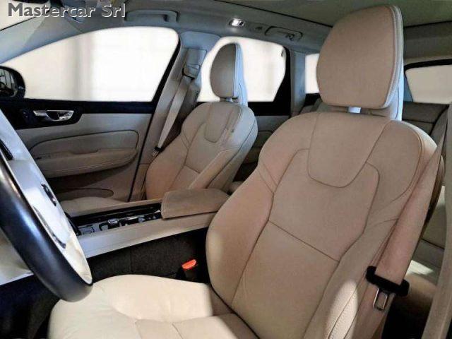 VOLVO XC60 XC60 2.0 SUV T6 PLUG-IN AWD AUTO RECHARGE INS. EX