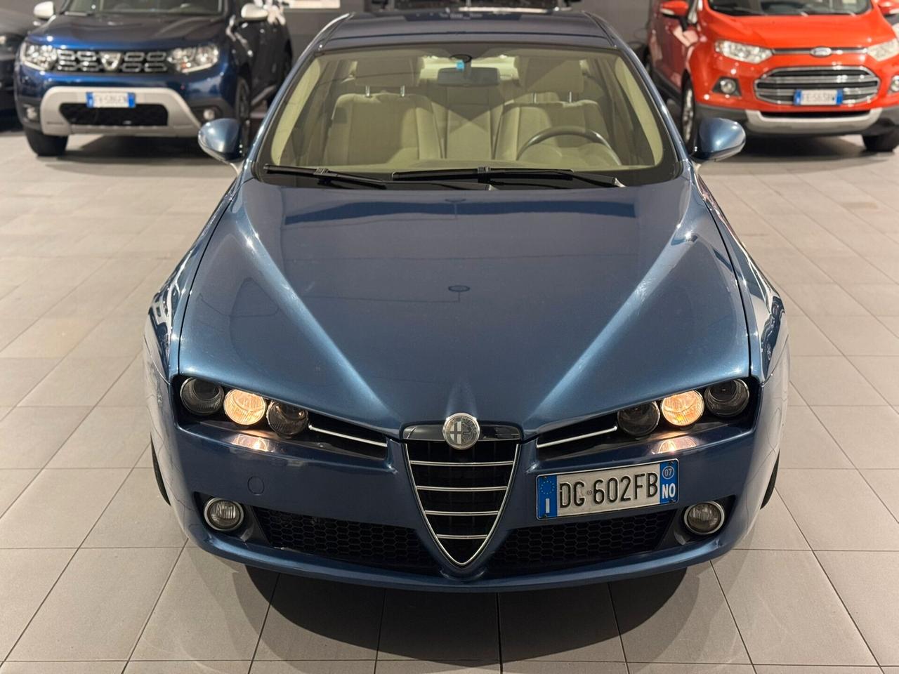 Alfa Romeo 159 1.9 JTDm 16V Exclusive