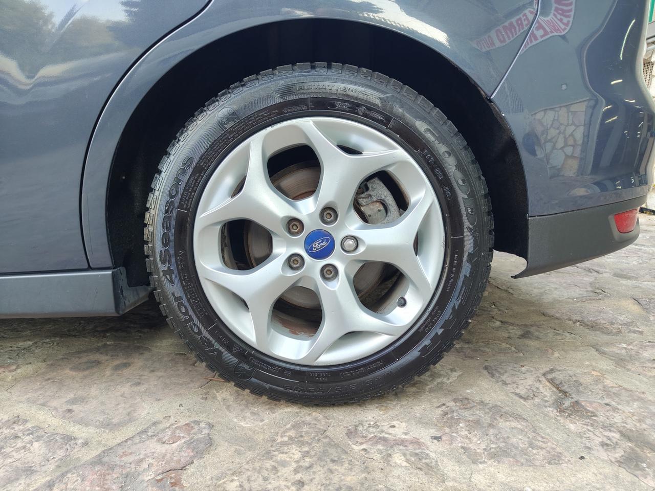 Ford C-Max 1.6 TDCi 95CV Titanium