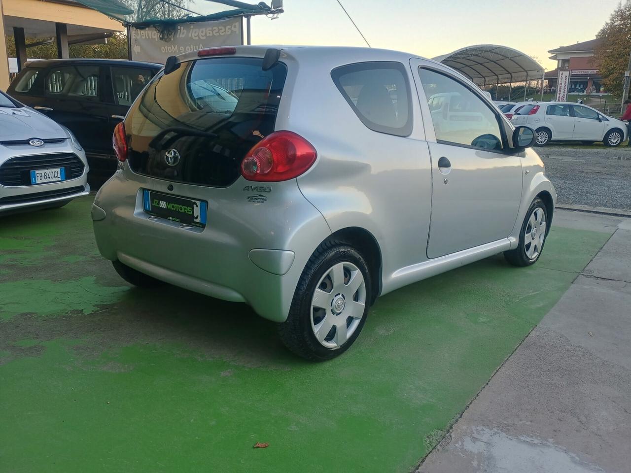 TOYOTA AYGO NEOPATENTATI