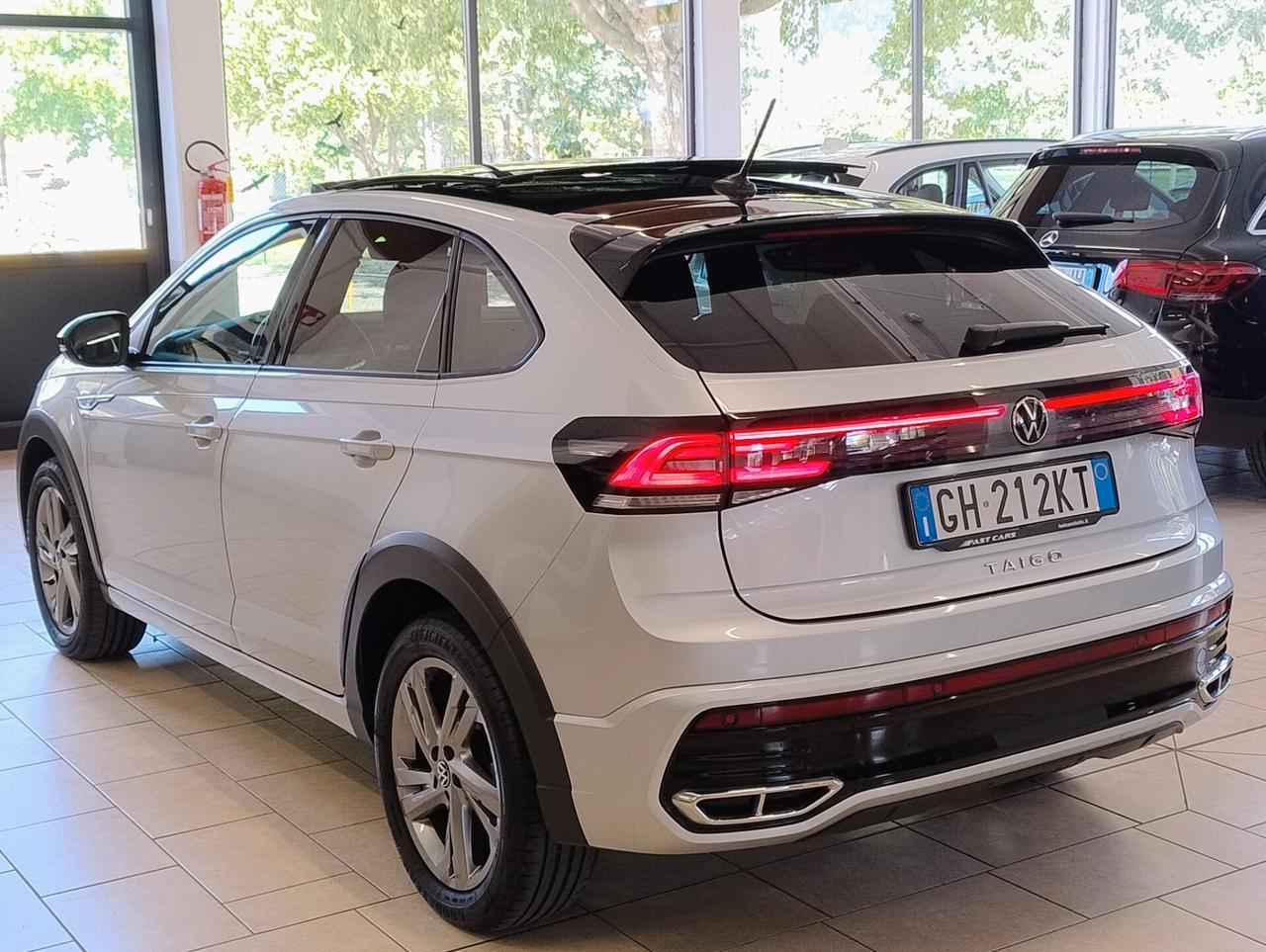 VOLKSWAGEN Taigo 1.0 TSI 110 CV R-Line TETTO IQLIGHT CARPLAY