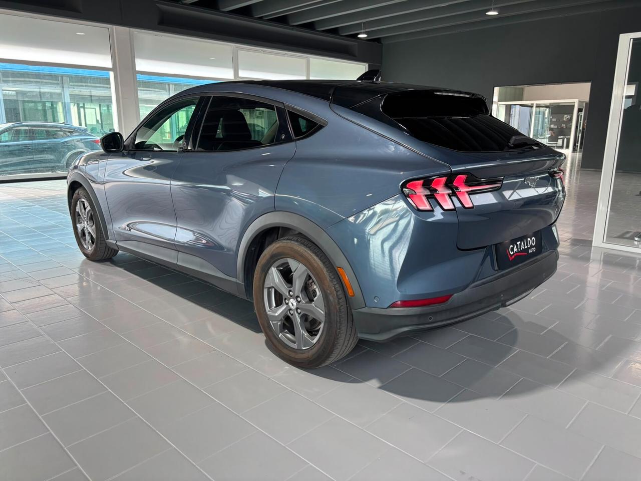 Ford Mustang Mach-E Extended Range 294 CV