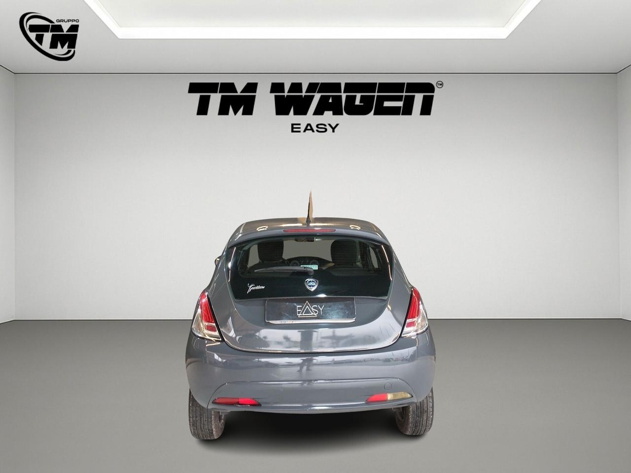 Lancia Ypsilon 1.2 Silver 69cv - NEOPATENTATI