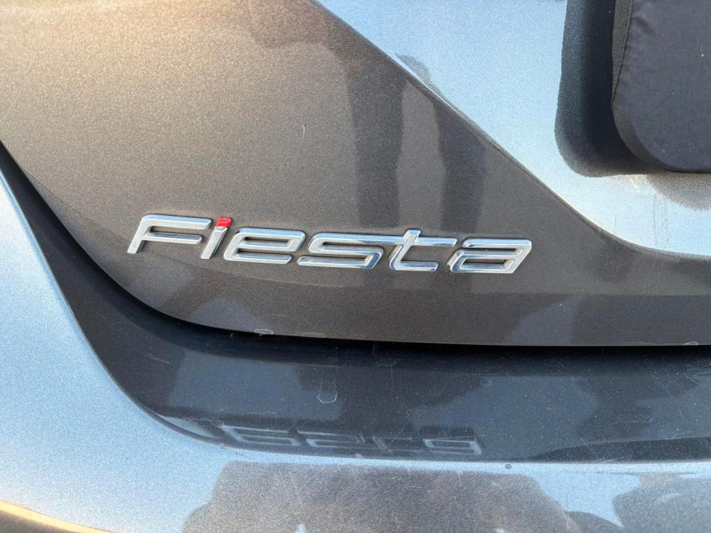 Ford Fiesta 5 Porte 1.1 BENZ 70cv ADATTA NEOPATENTATI