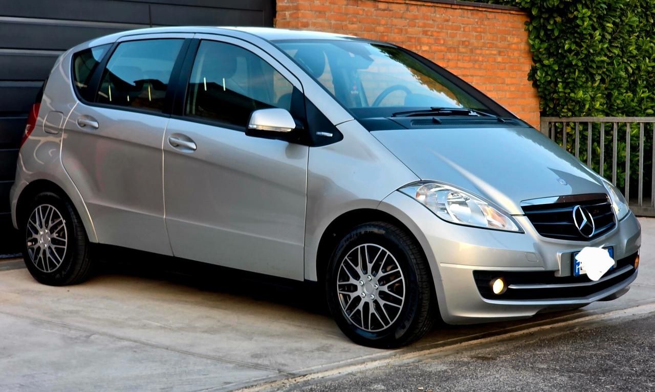 Mercedes-benz a Special Edition Sport neopatentati benzină