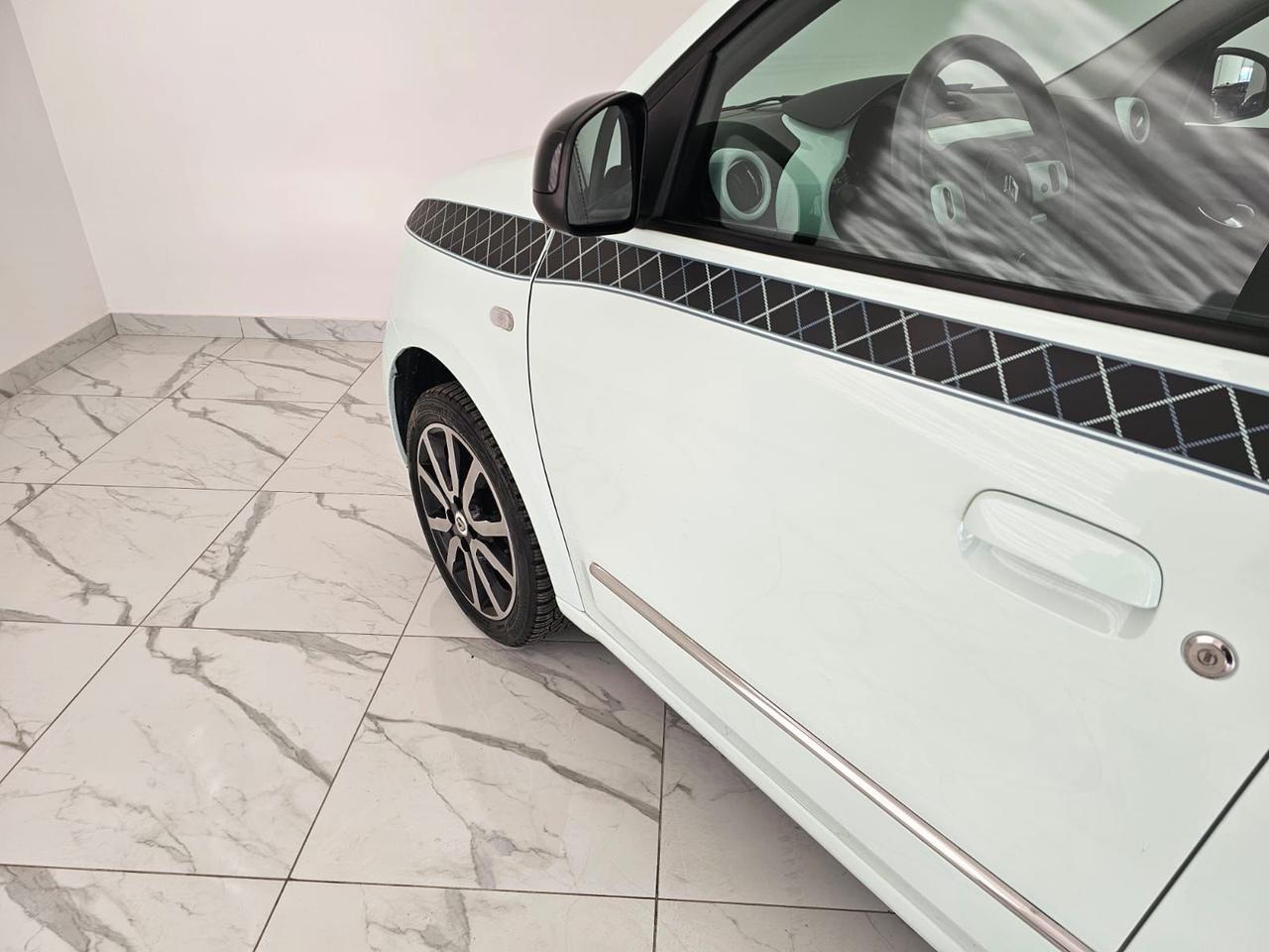 RENAULT TWINGO PARISIENNE CABRIO