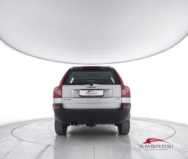VOLVO XC90 2.4 D5 185 CV AWD Momentum - PER OPERATORI DEL SET