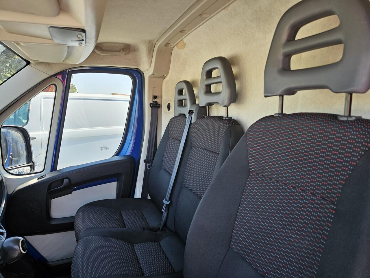 Peugeot Boxer 333 2.0 BlueHDi 130CV PM-TN