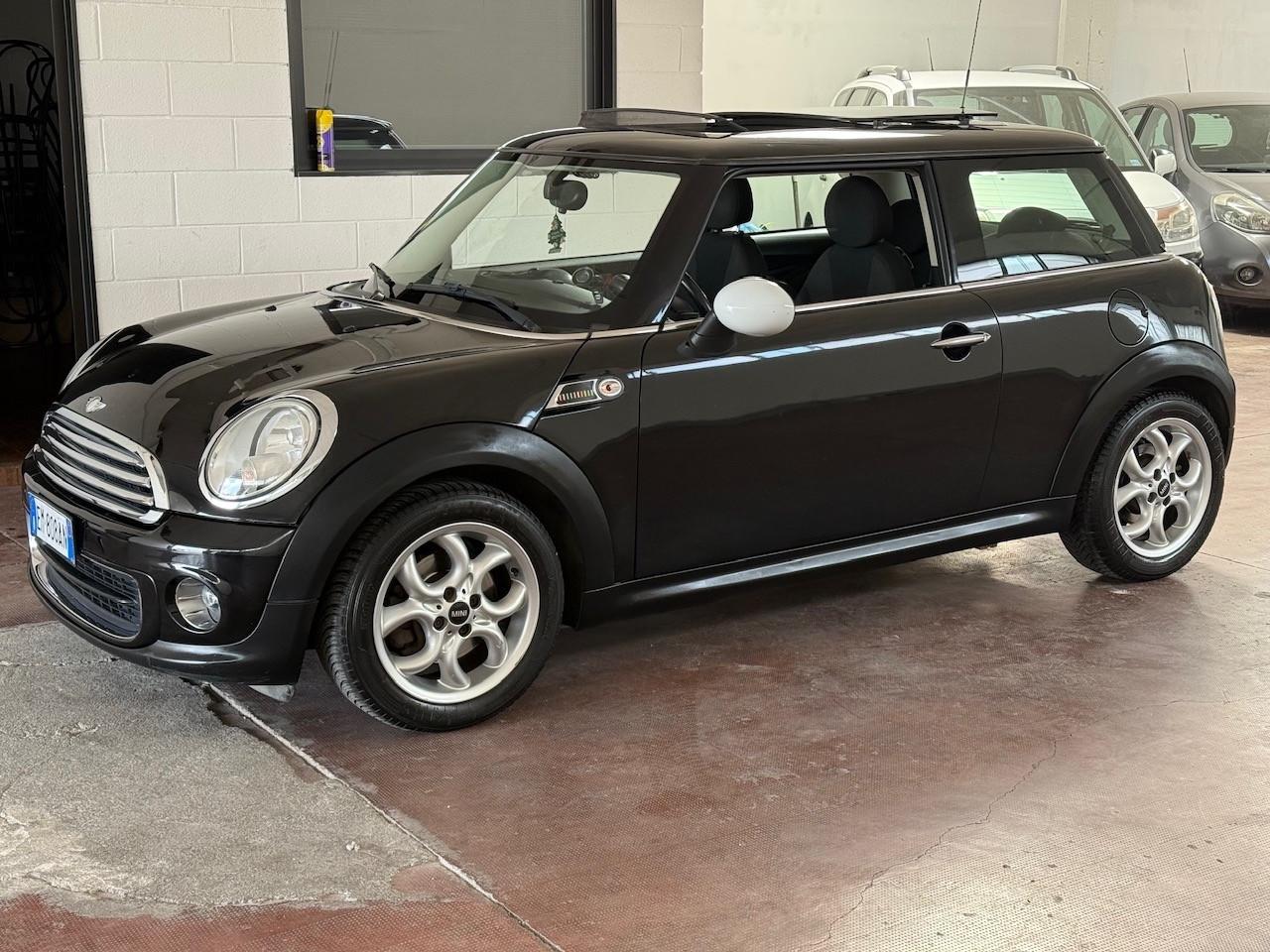 Mini Mini 1.6 16V One (72kW)