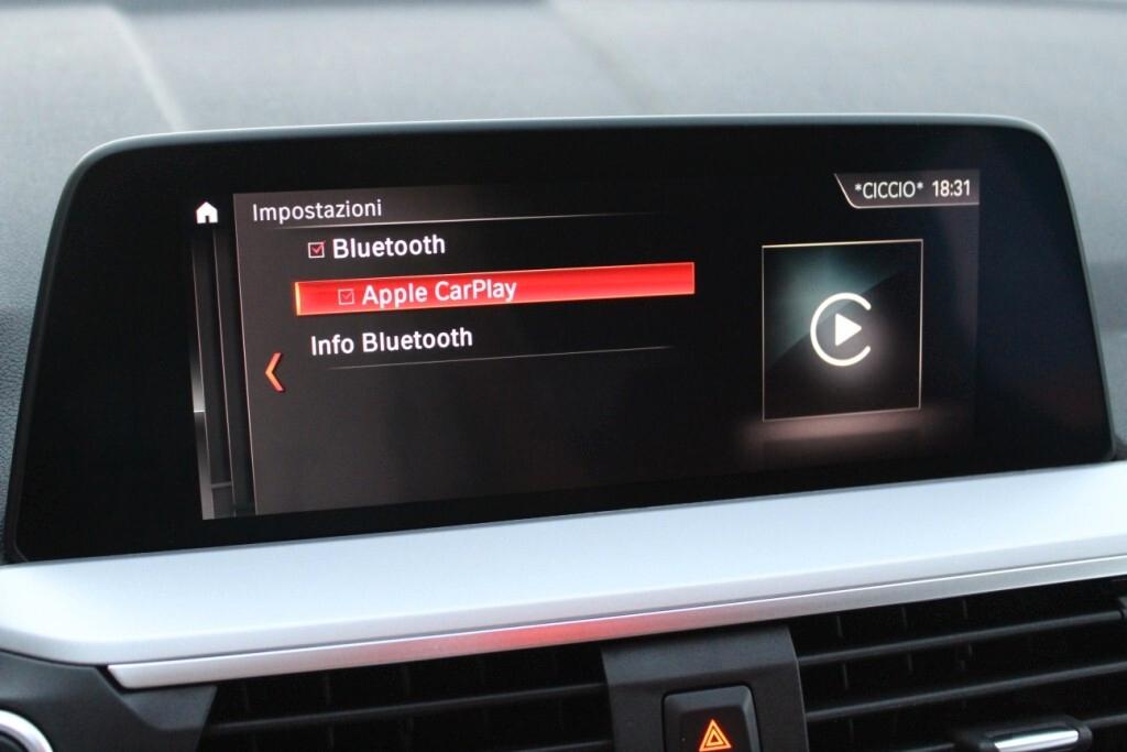 BMW X3 sDrive 150cv Aut. *LED *Carplay