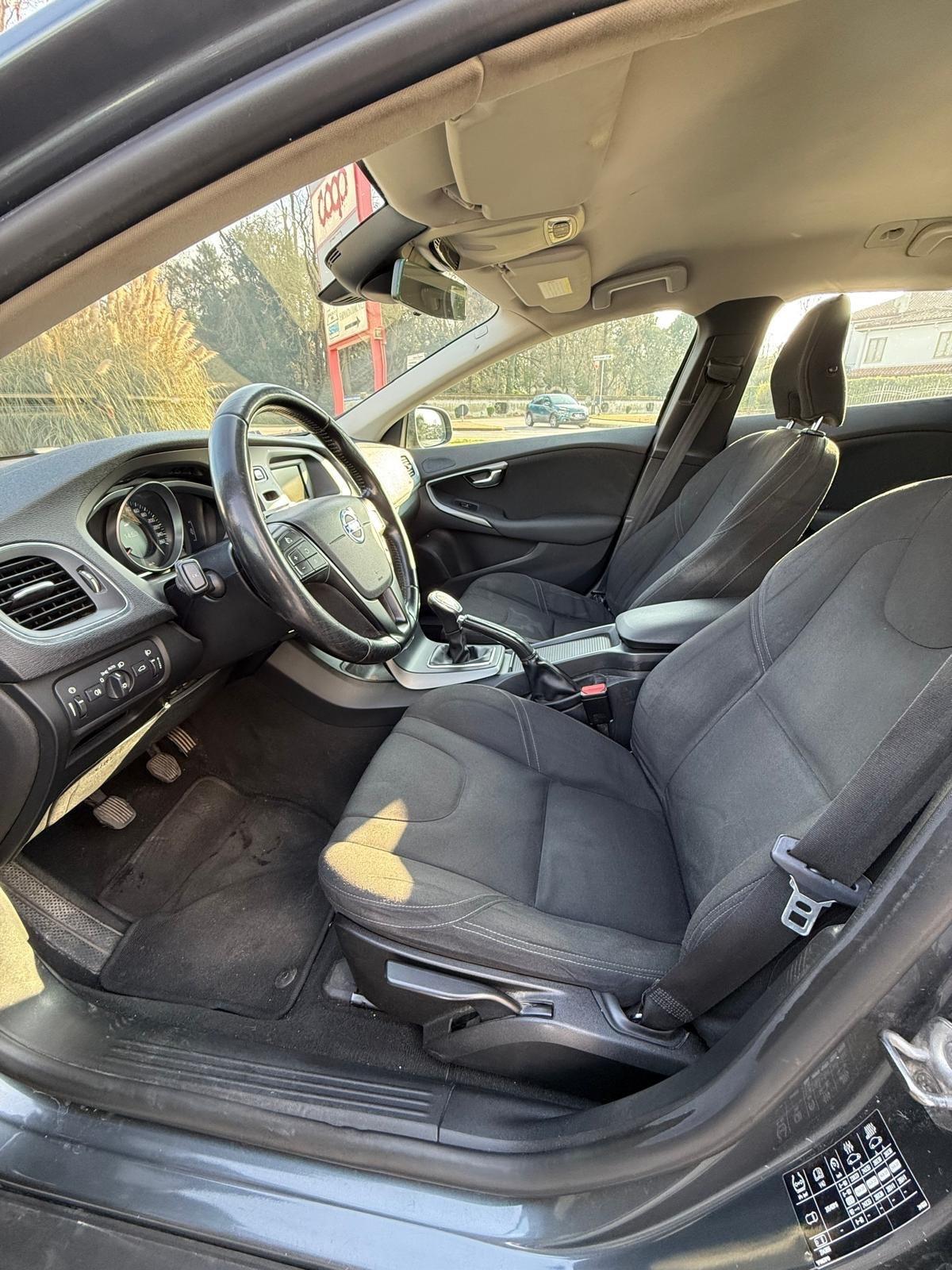 Volvo V40 Cross Country V40 Cross Country D2 1.6 Summum