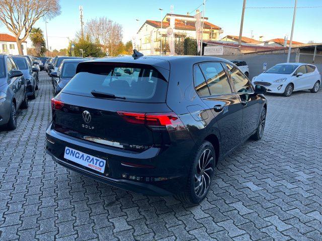 VOLKSWAGEN Golf 1.0 eTSI EVO DSG Life #Cerchi17"