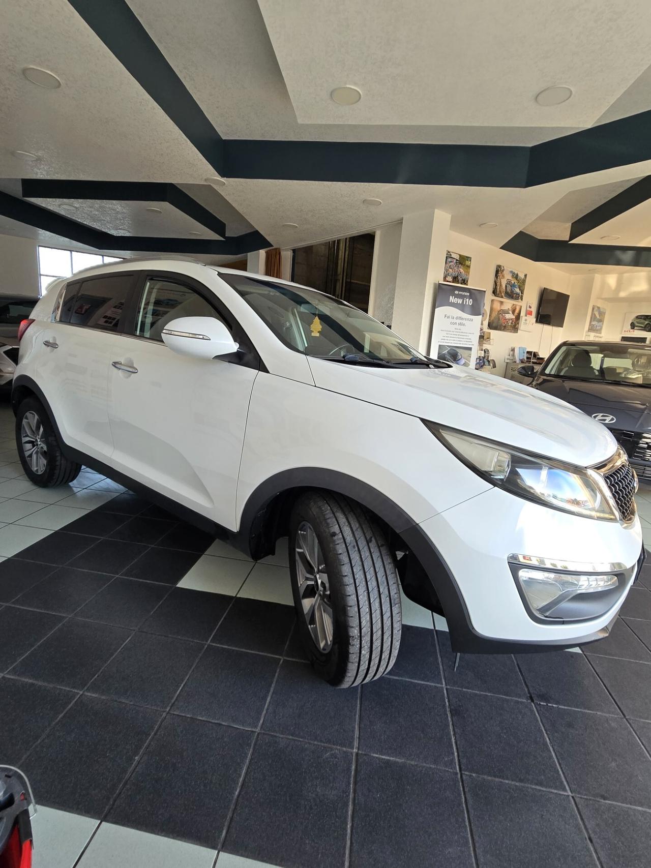 Kia Sportage 1.7 CRDI VGT 2WD high tech