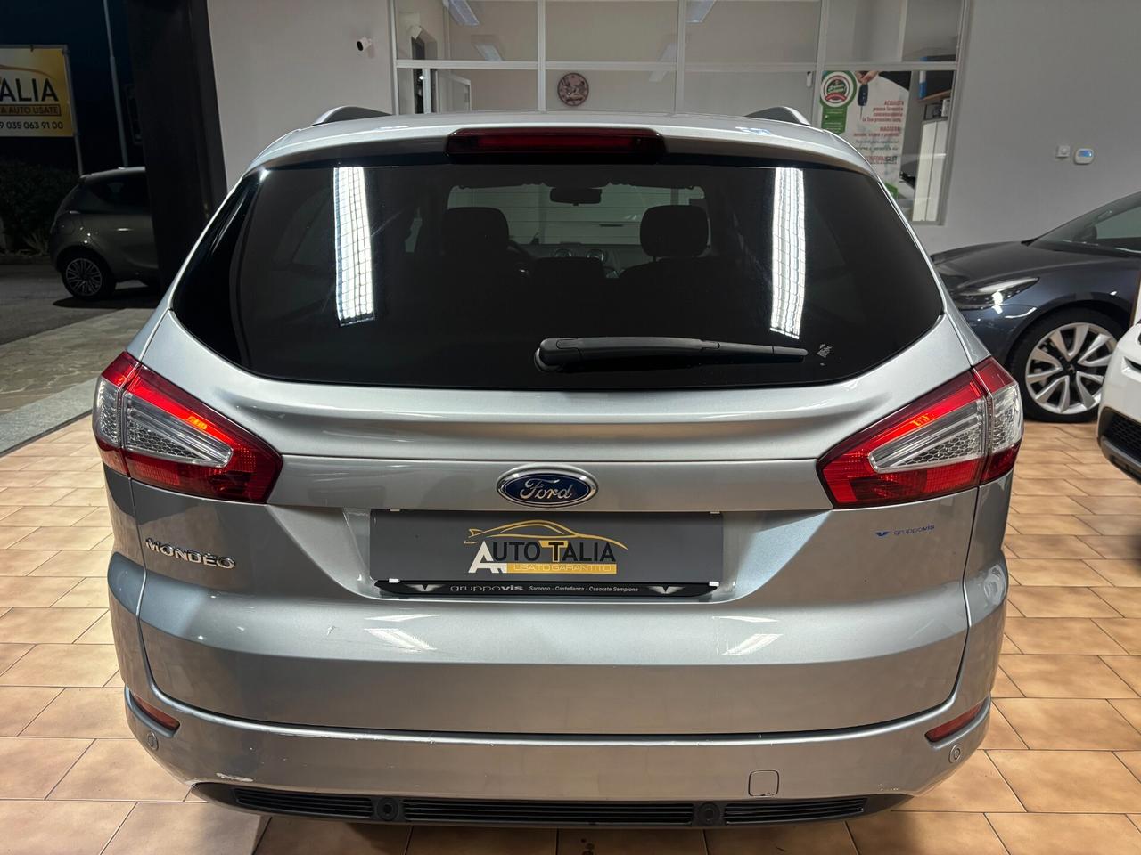 Ford Mondeo SW 2.0 tdci Business (nav) 140cv powershift