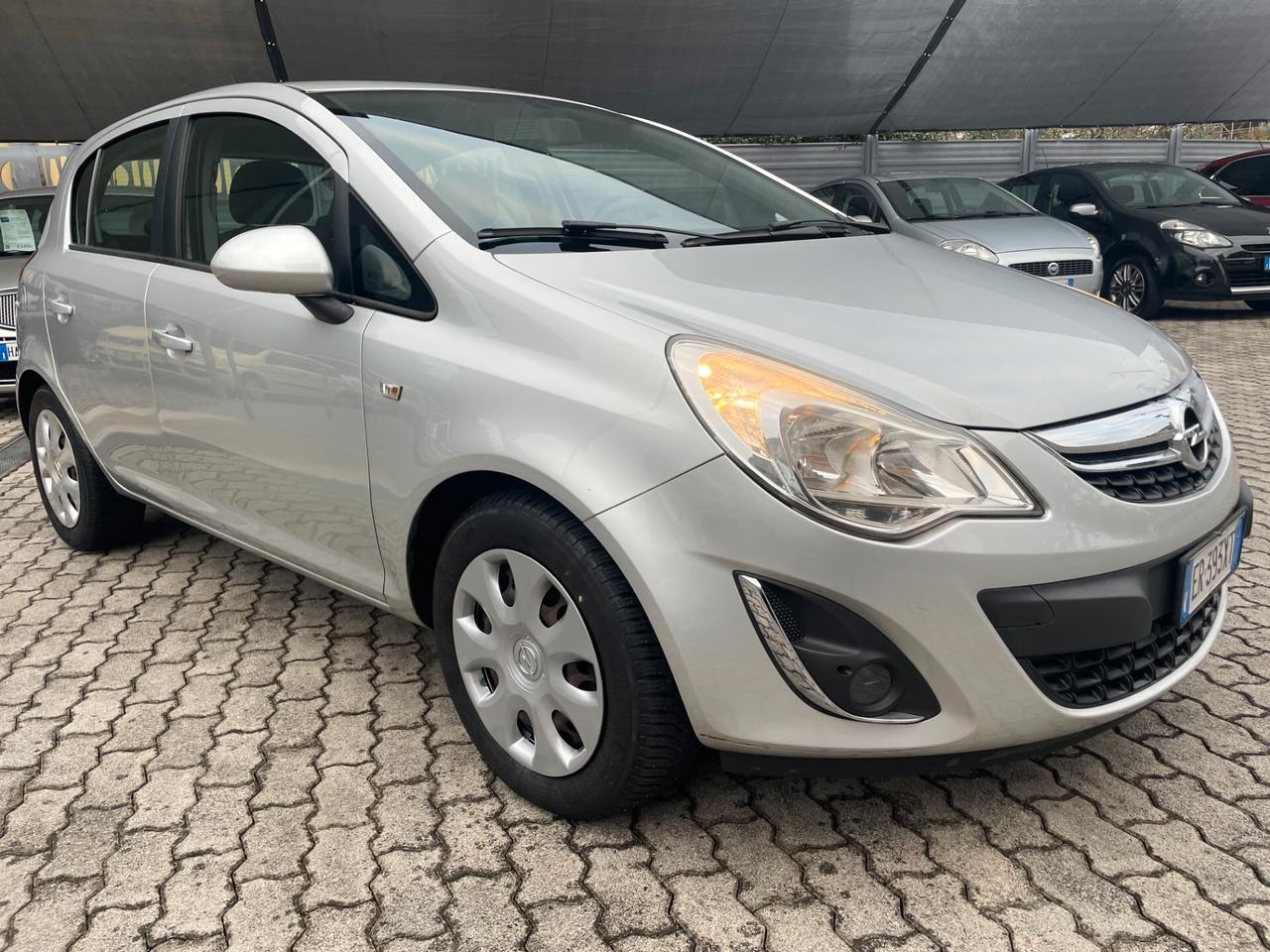 Opel Corsa 1.2 5 porte Edition IDONEA NEOPATENTATI
