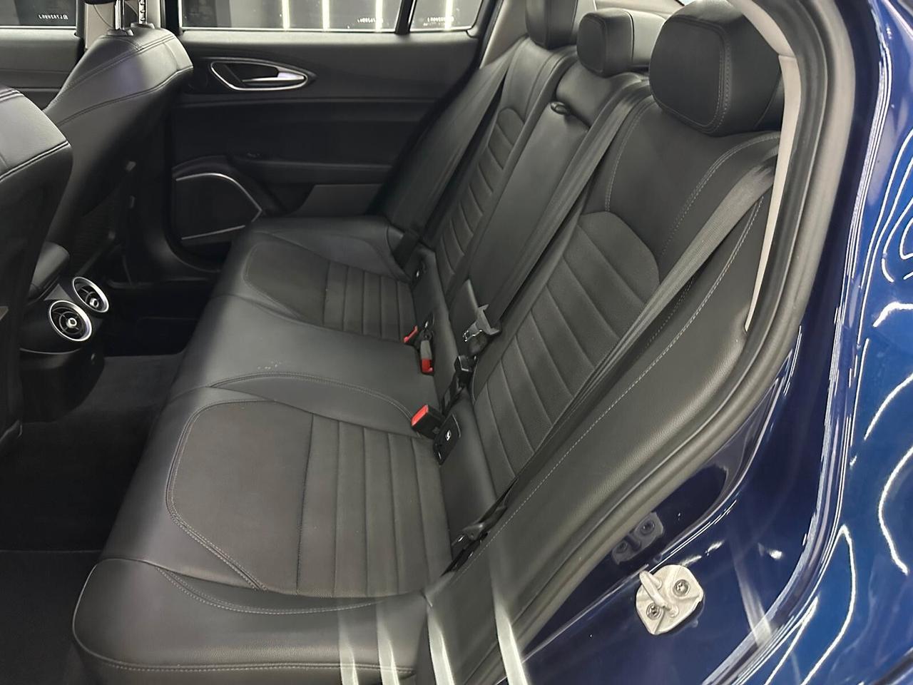 Alfa Romeo Giulia 2.2 Turbodiesel 160 Q4 CV AT8 Super